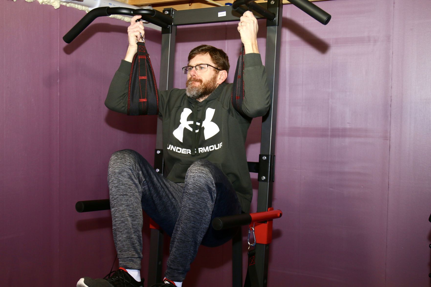 Hanging knee raises